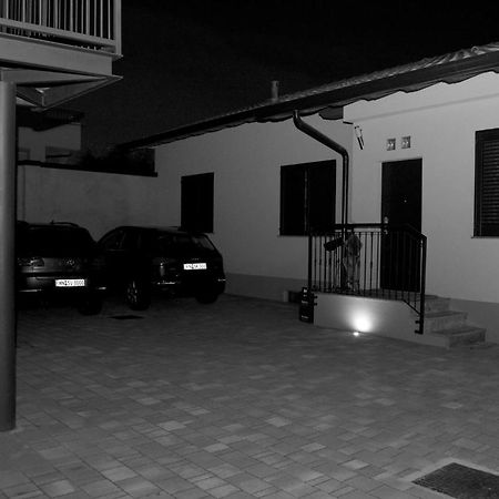 Appartamenti Rho Milano Exterior foto